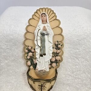 Mary Madonna Holy Water Font Wall Hanger Resin Virgin Mary 7 Inches Creme Color